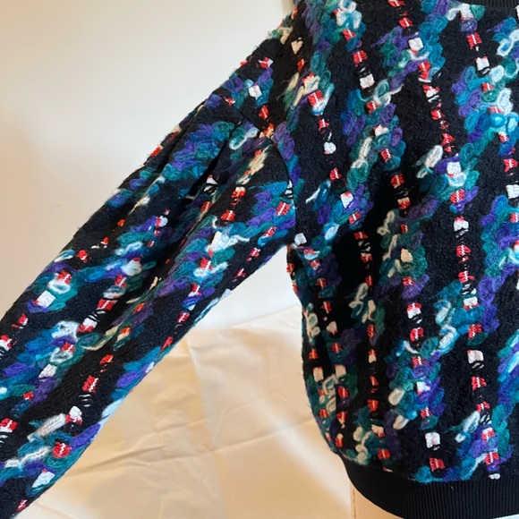 New/ Stripe Pattern Details Drop shoulder Chunky Sweatshirt - Picture 5 of 8